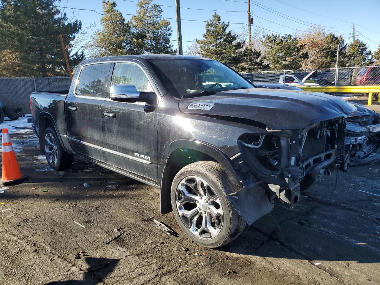 2019 RAM 1500 - Image 4