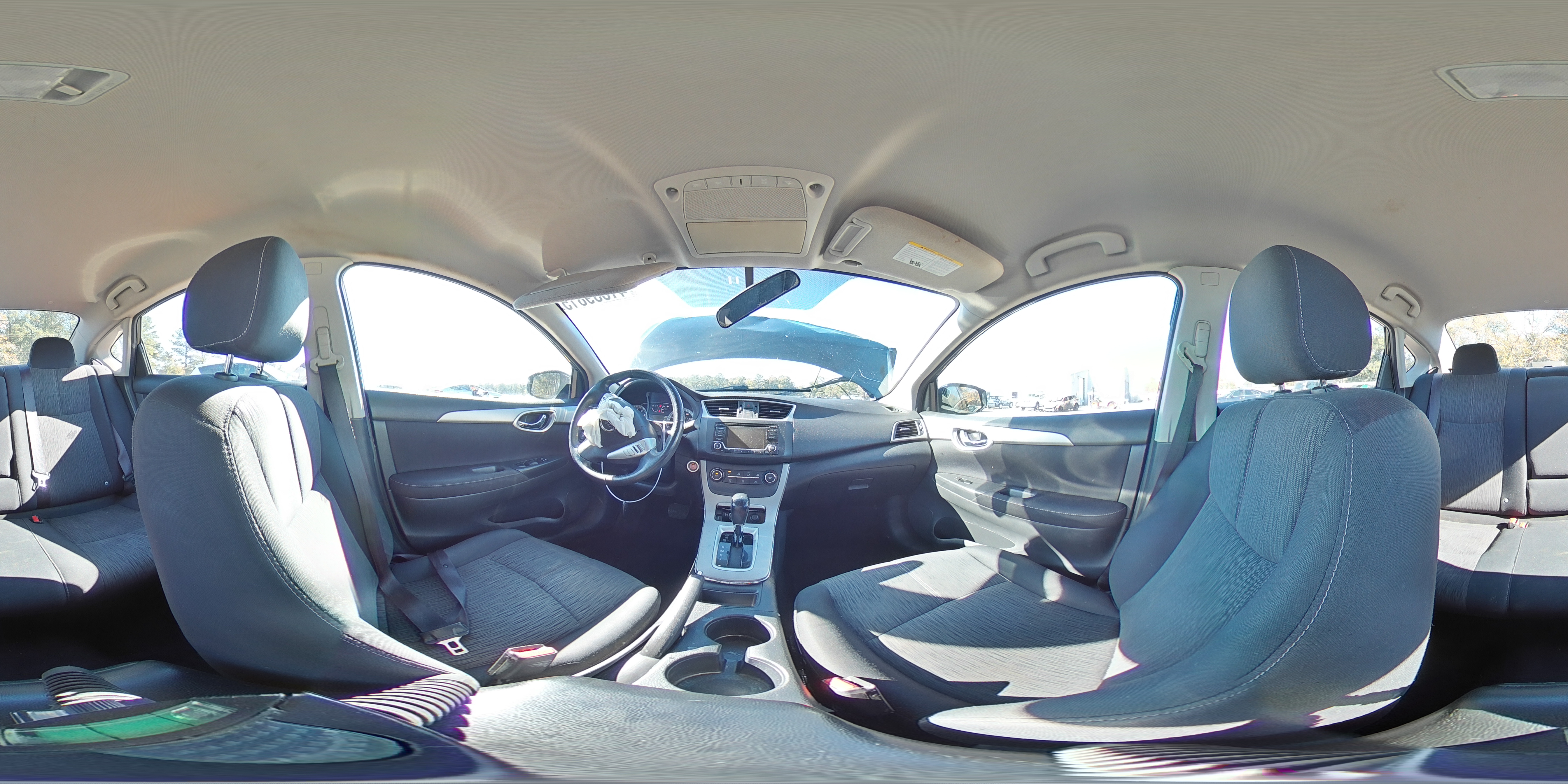 2015 Nissan Sentra - Image 15