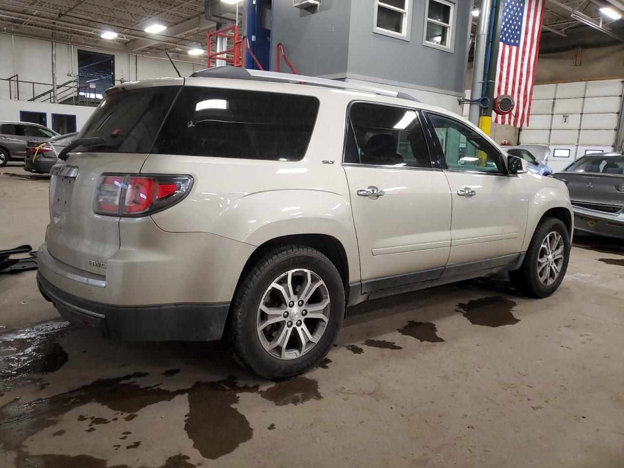 2013 GMC Acadia - Image 3