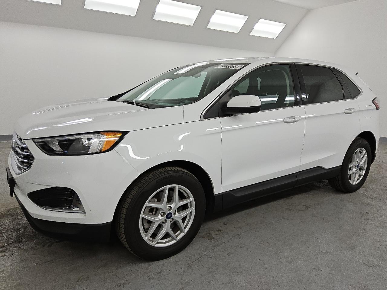 2022 Ford Edge - Image 1