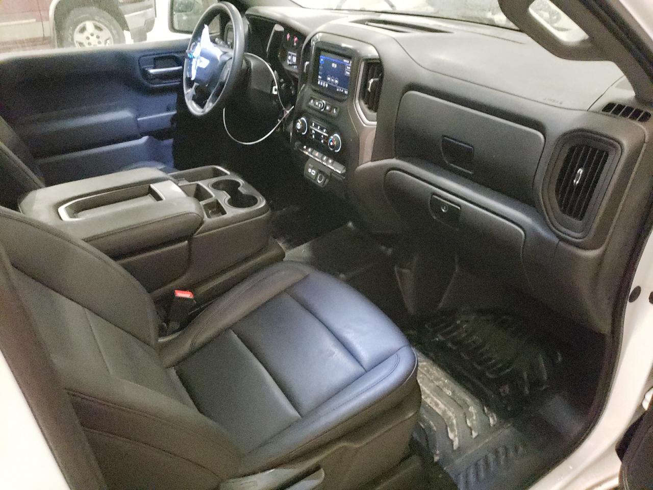 2023 Chevrolet Silverado - Image 8