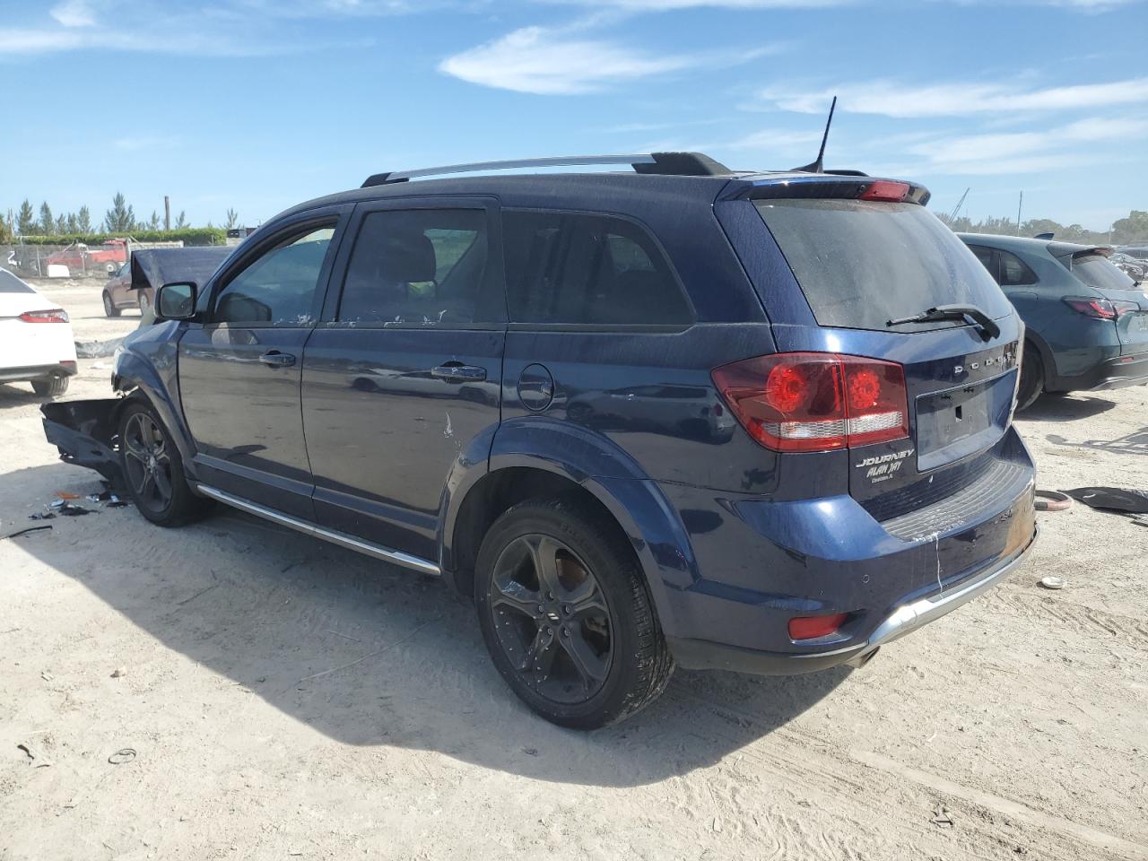 2018 Dodge Journey - Image 2