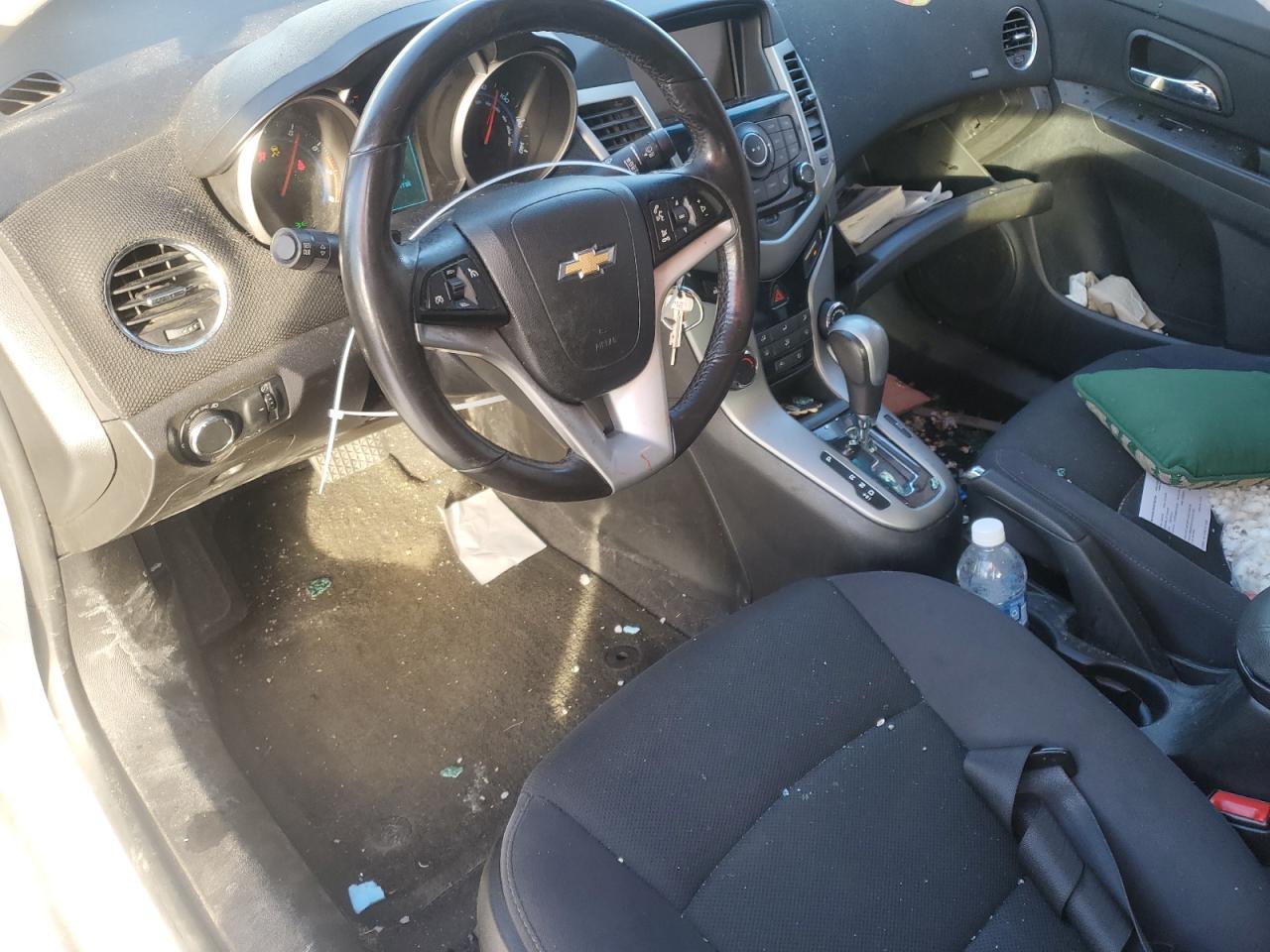 2014 Chevrolet Cruze - Image 8