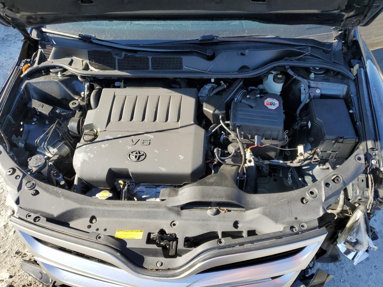 2015 Toyota Venza - Image 12