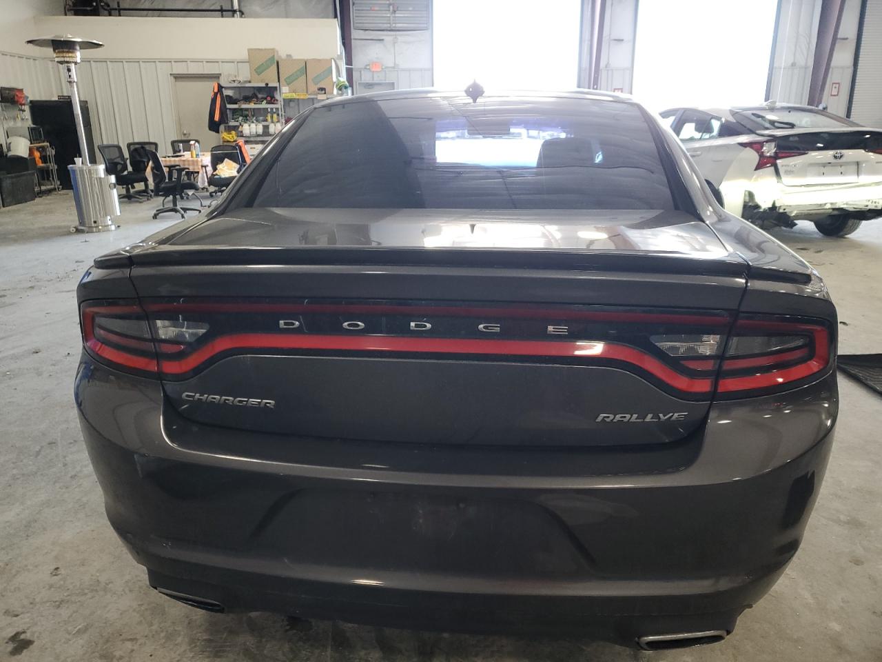 2016 Dodge Charger - Image 6