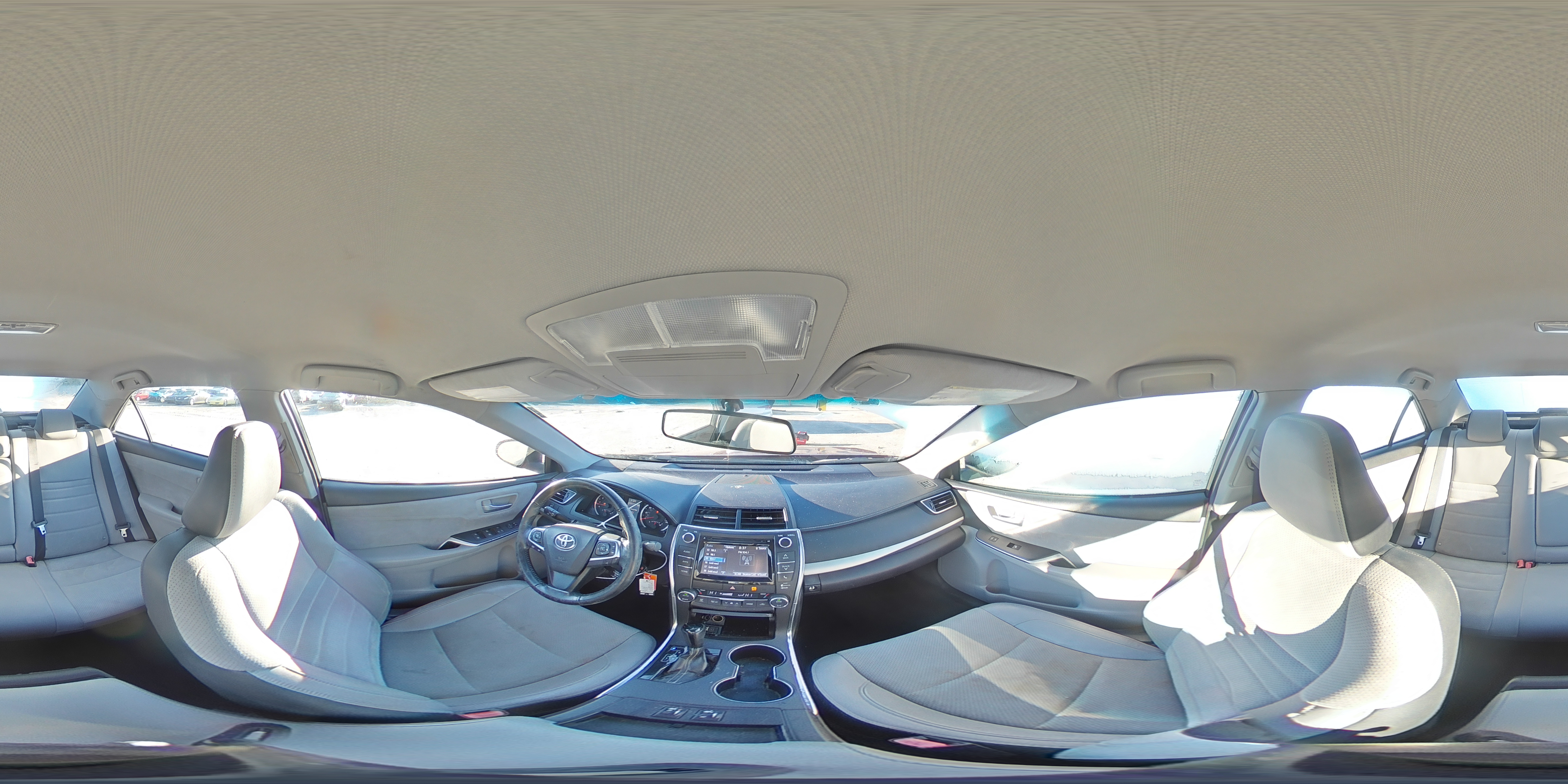 2016 Toyota Camry - Image 12