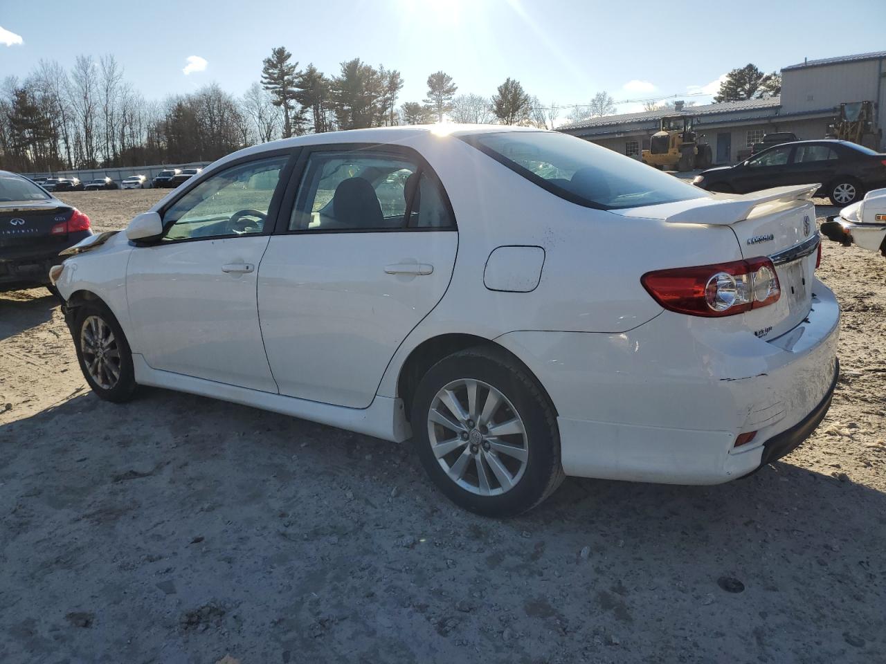 VIN 5YFBU4EE8DP113506 2013 TOYOTA COROLLA no.2