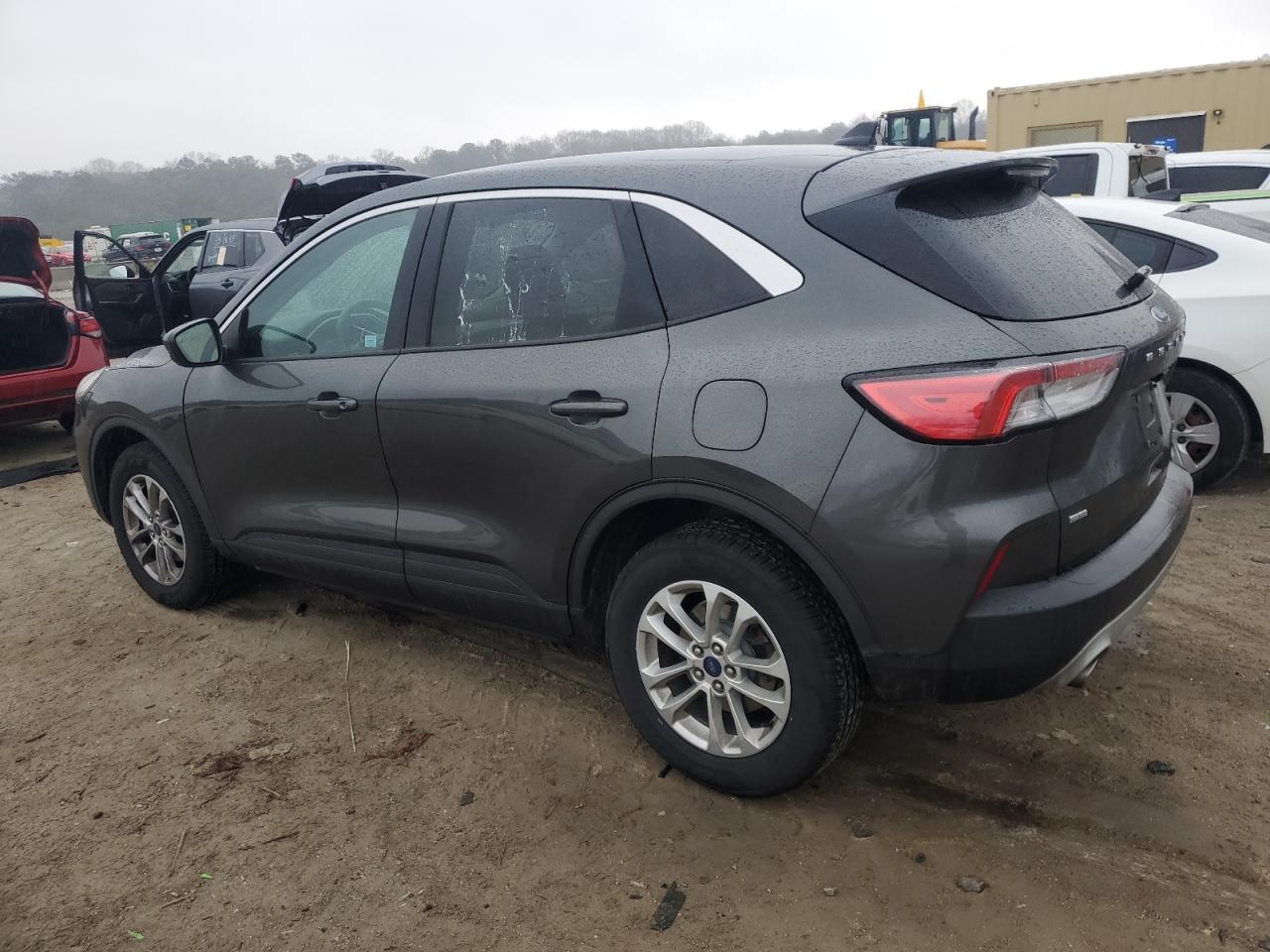 2020 Ford Escape - Image 2