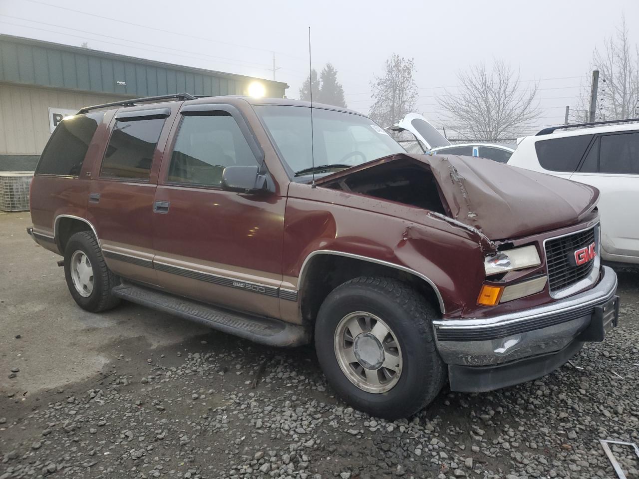 1995 GMC Yukon - Image 4