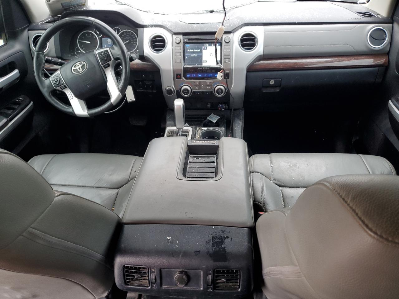 2017 Toyota Tundra - Image 8