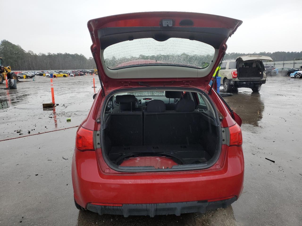 2013 Kia Forte - Image 6