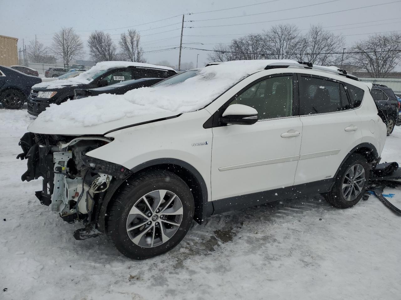 2016 TOYOTA RAV4