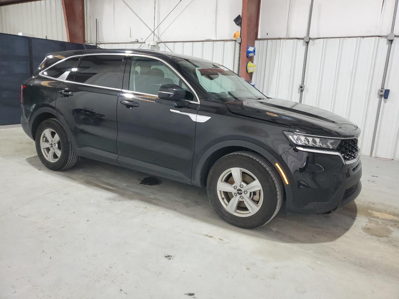 2023 Kia Sorento - Image 4