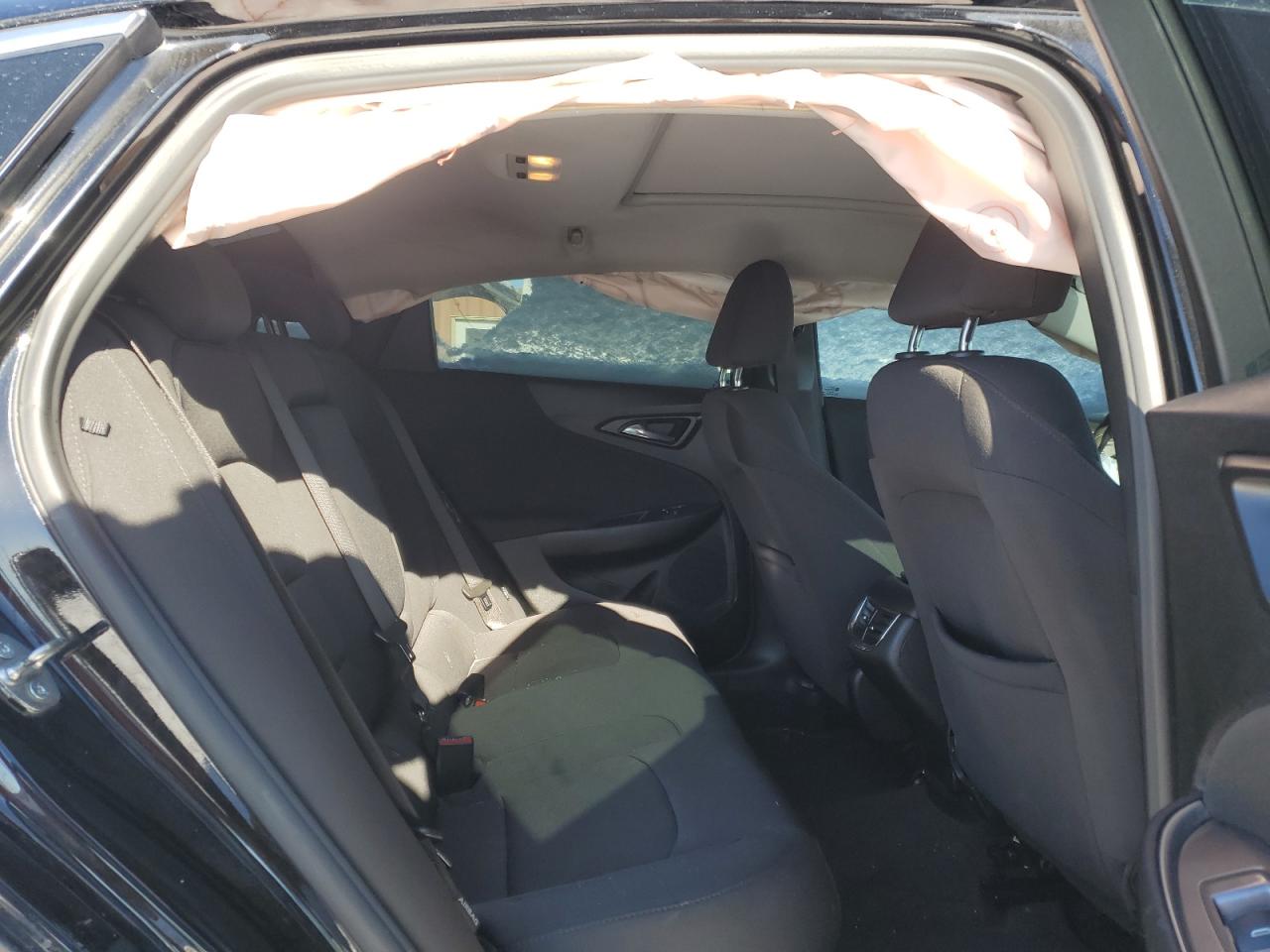 2021 Chevrolet Malibu - Image 11
