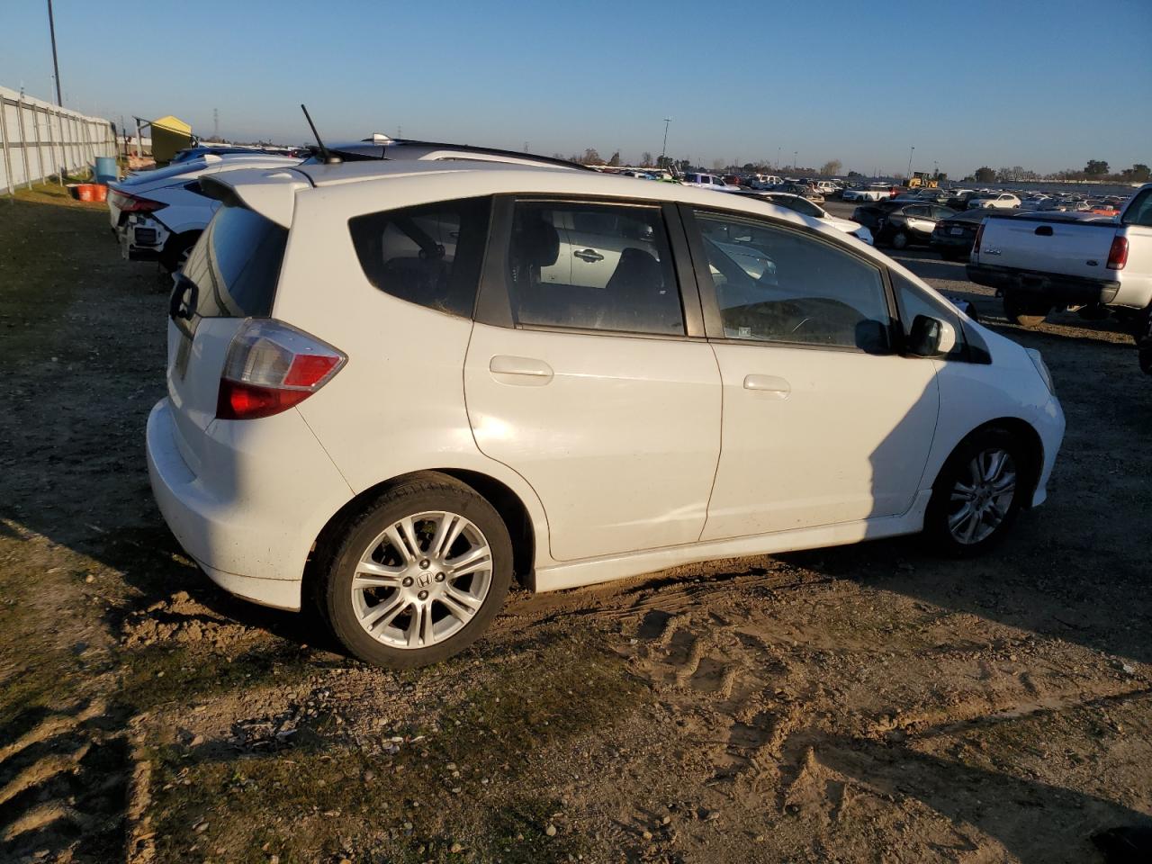 2011 Honda Fit - Image 3