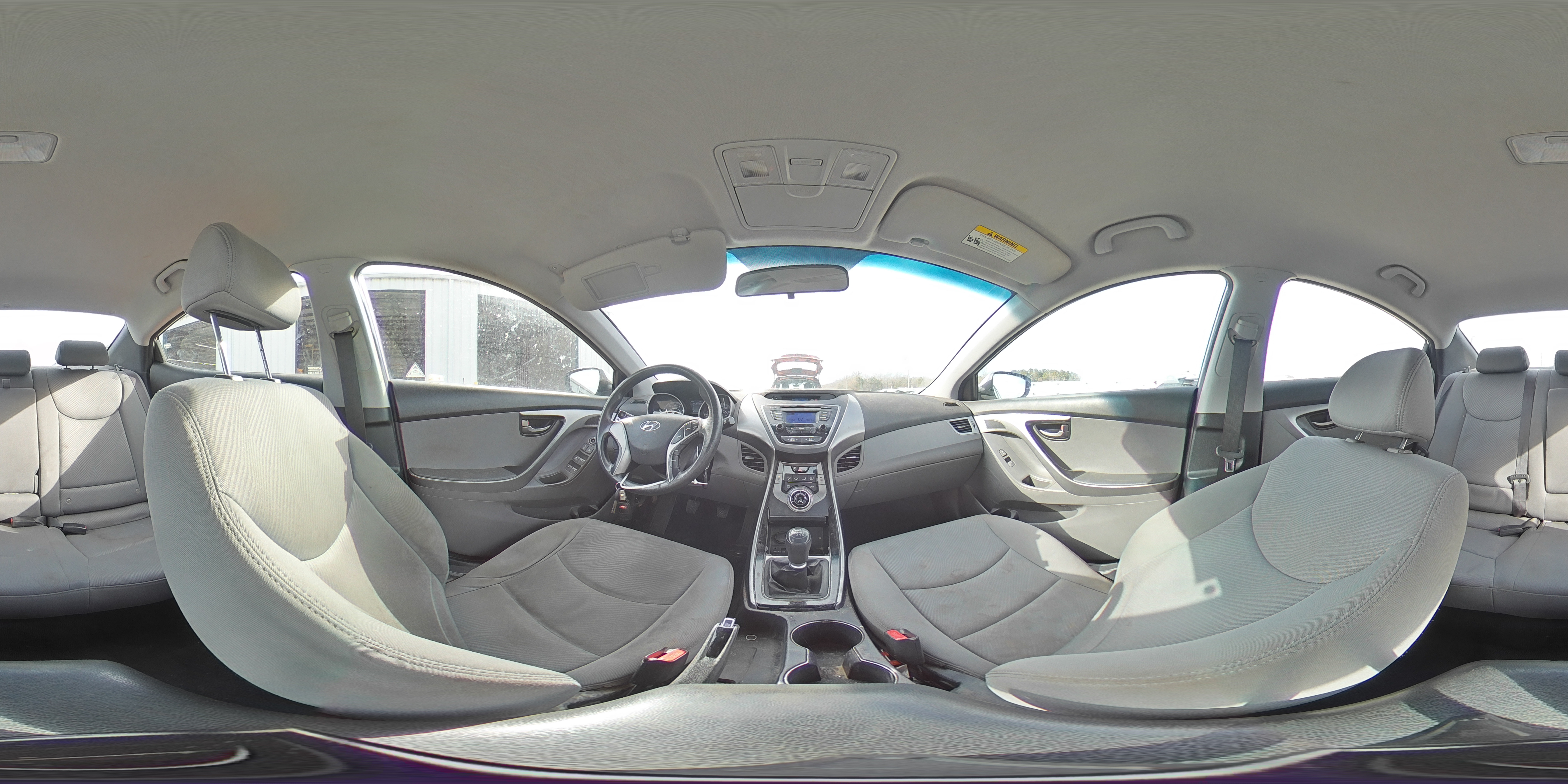 2013 Hyundai Elantra - Image 14