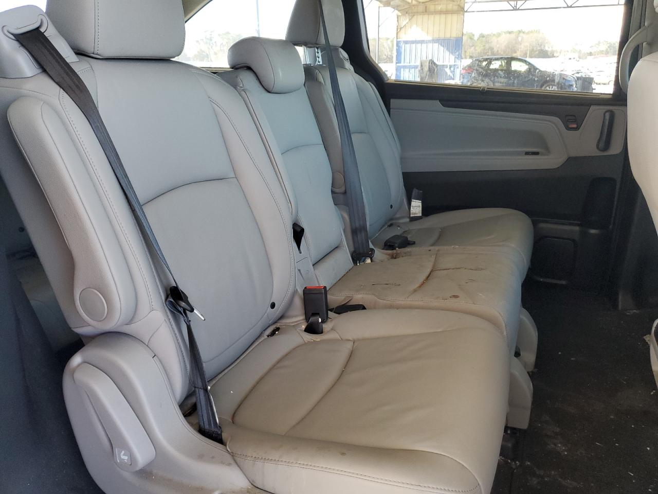 2019 Honda Odyssey - Image 11