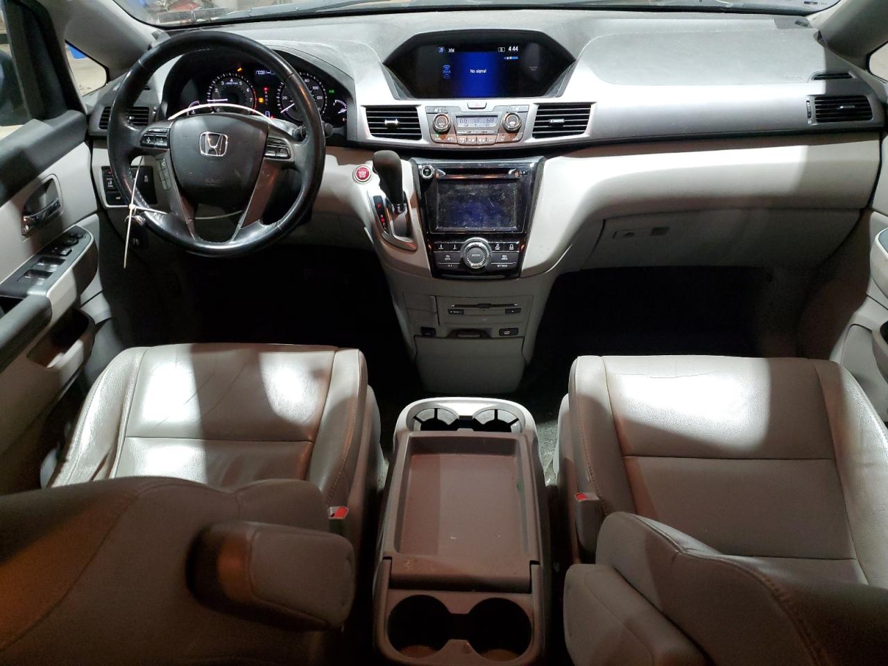 2014 Honda Odyssey - Image 8