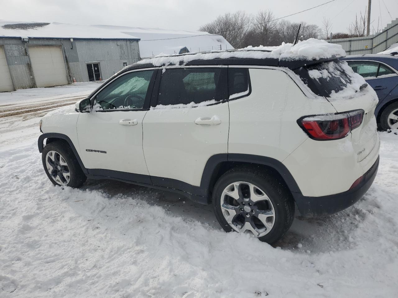2020 Jeep Compass - Image 2