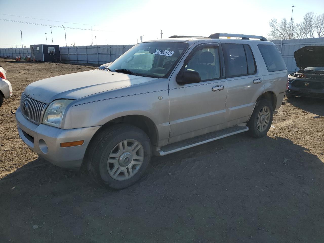 2005 Mercury Mountaineer - Image 1