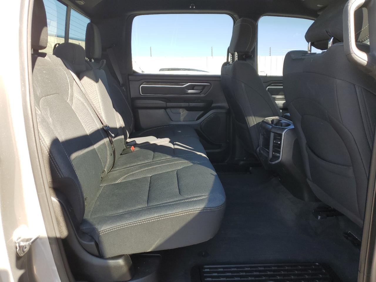 2021 RAM 1500 - Image 10
