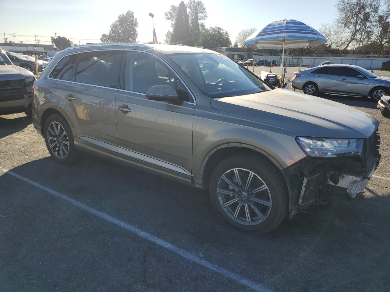 2017 Audi Q7 - Image 4
