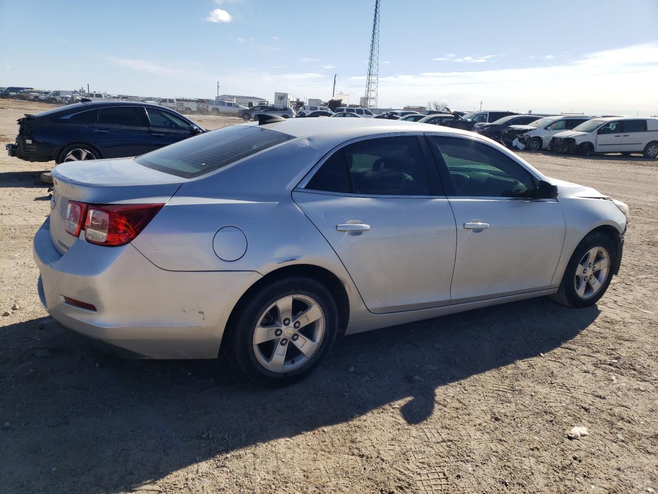 2015 Chevrolet Malibu - Image 3