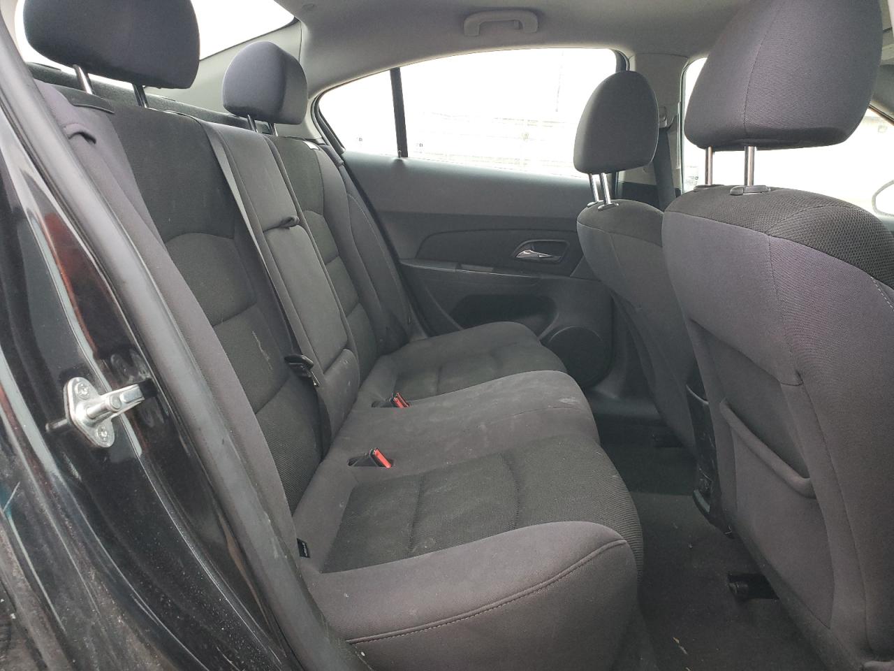 2013 Chevrolet Cruze - Image 10