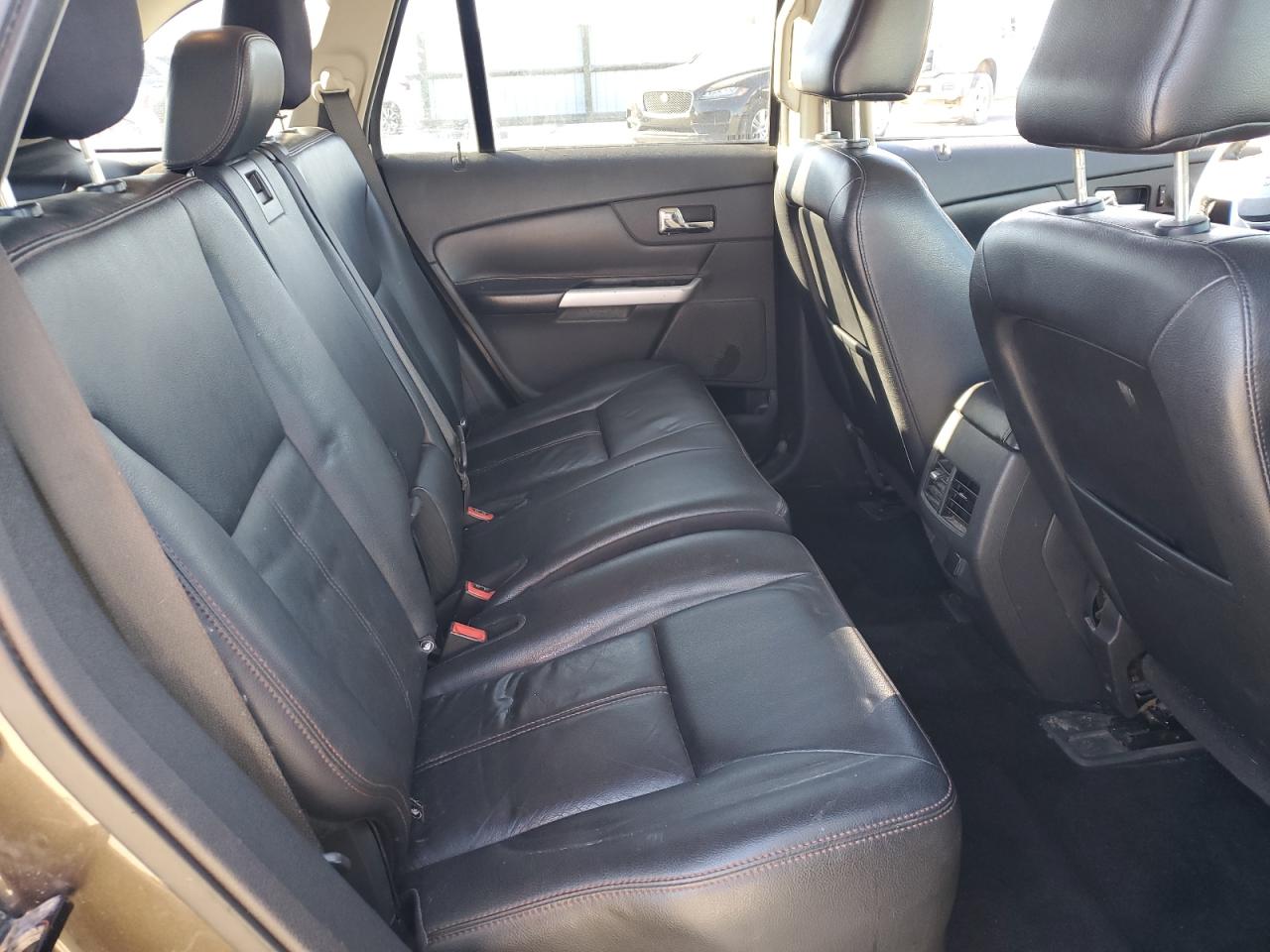 2011 Ford Edge - Image 12