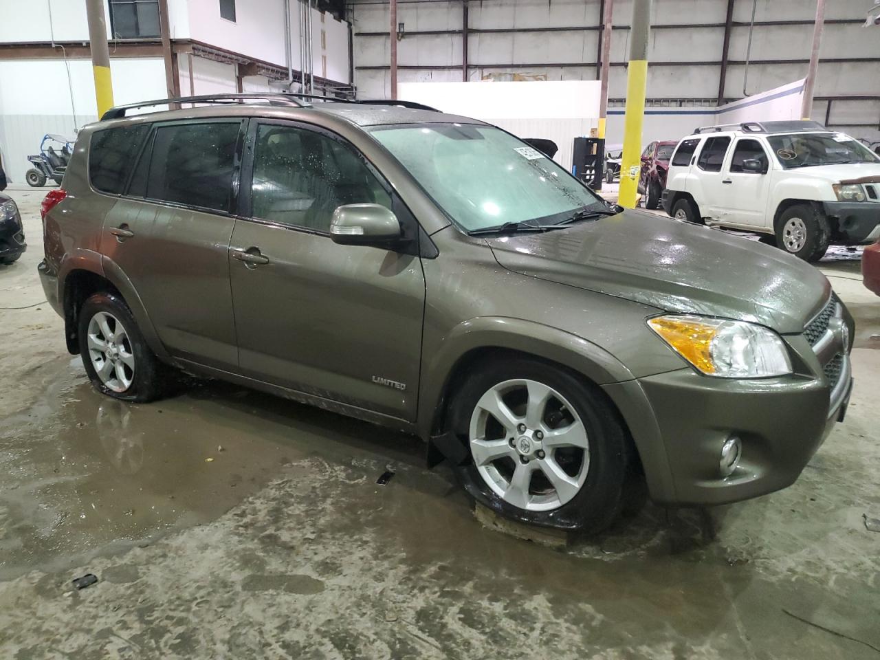 2011 Toyota RAV 4 - Image 4