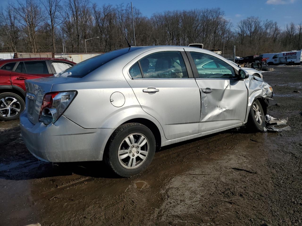 2014 Chevrolet Sonic - Image 3