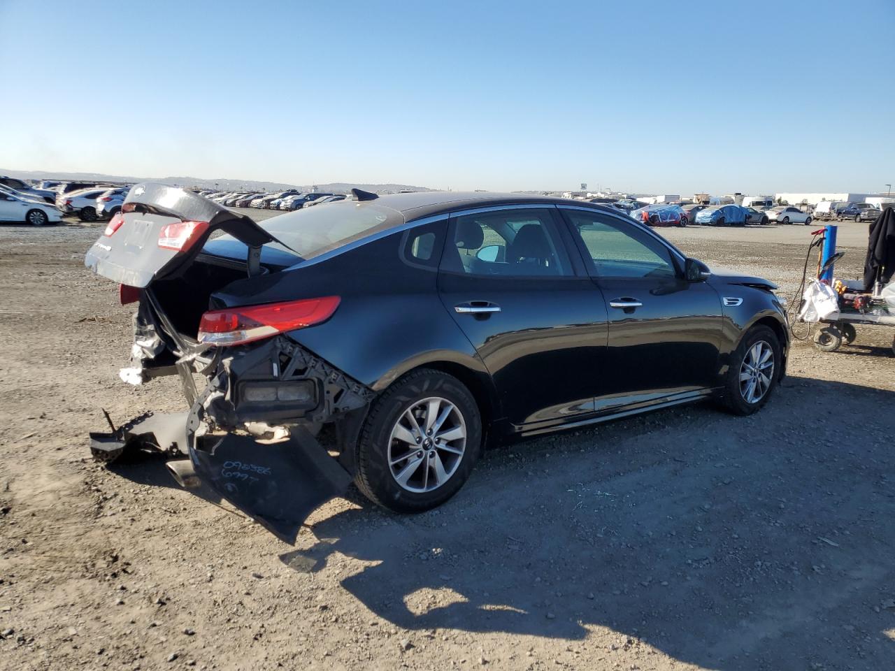 2016 Kia Optima - Image 3