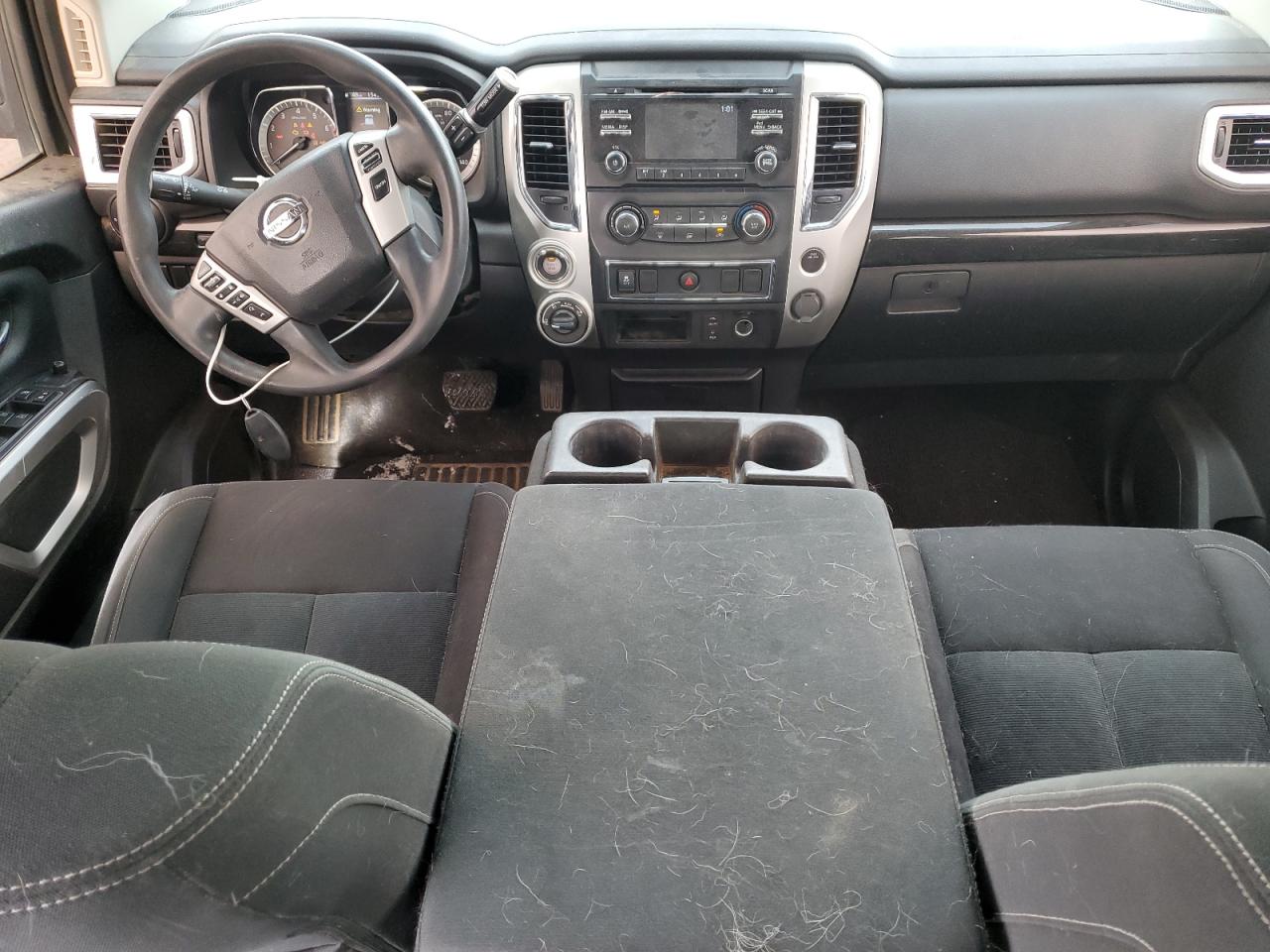 2018 Nissan Titan - Image 8