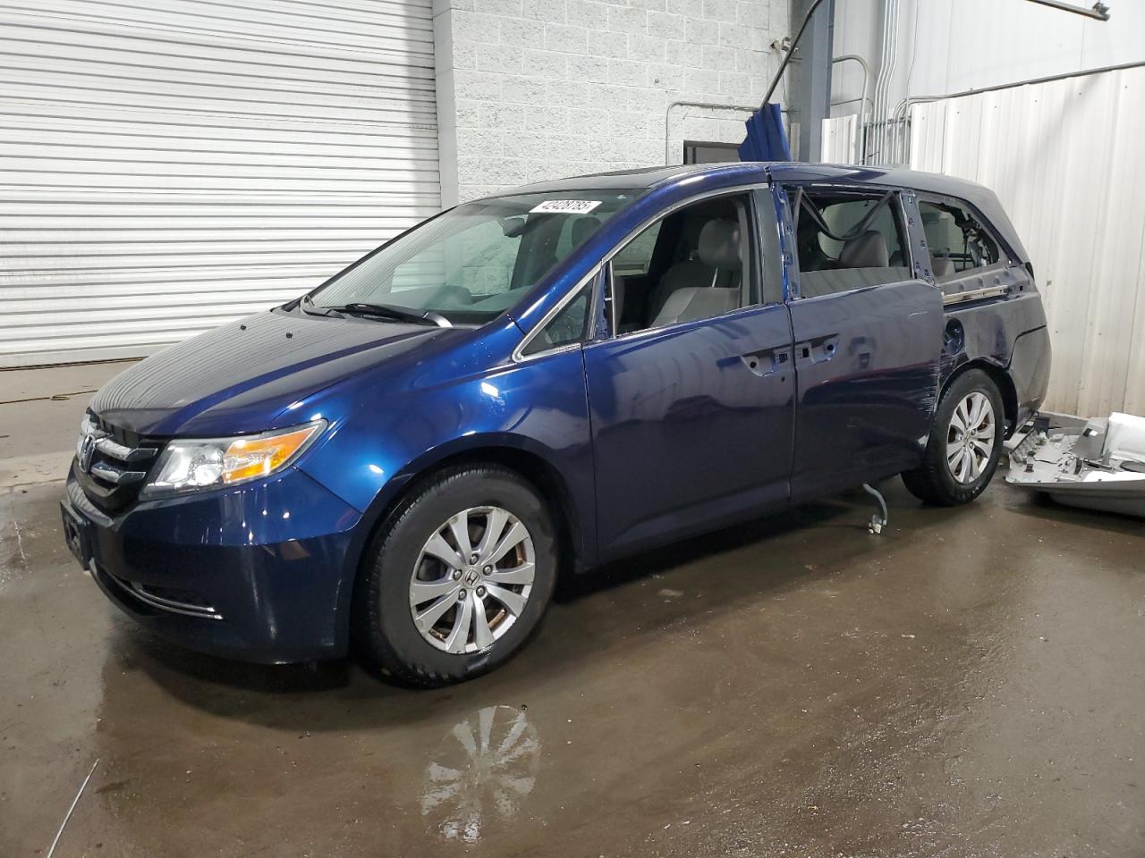 2015 Honda Odyssey - Image 1