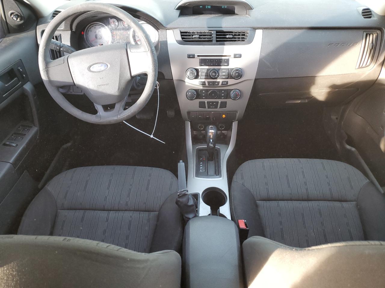 2009 Ford Focus - Image 8
