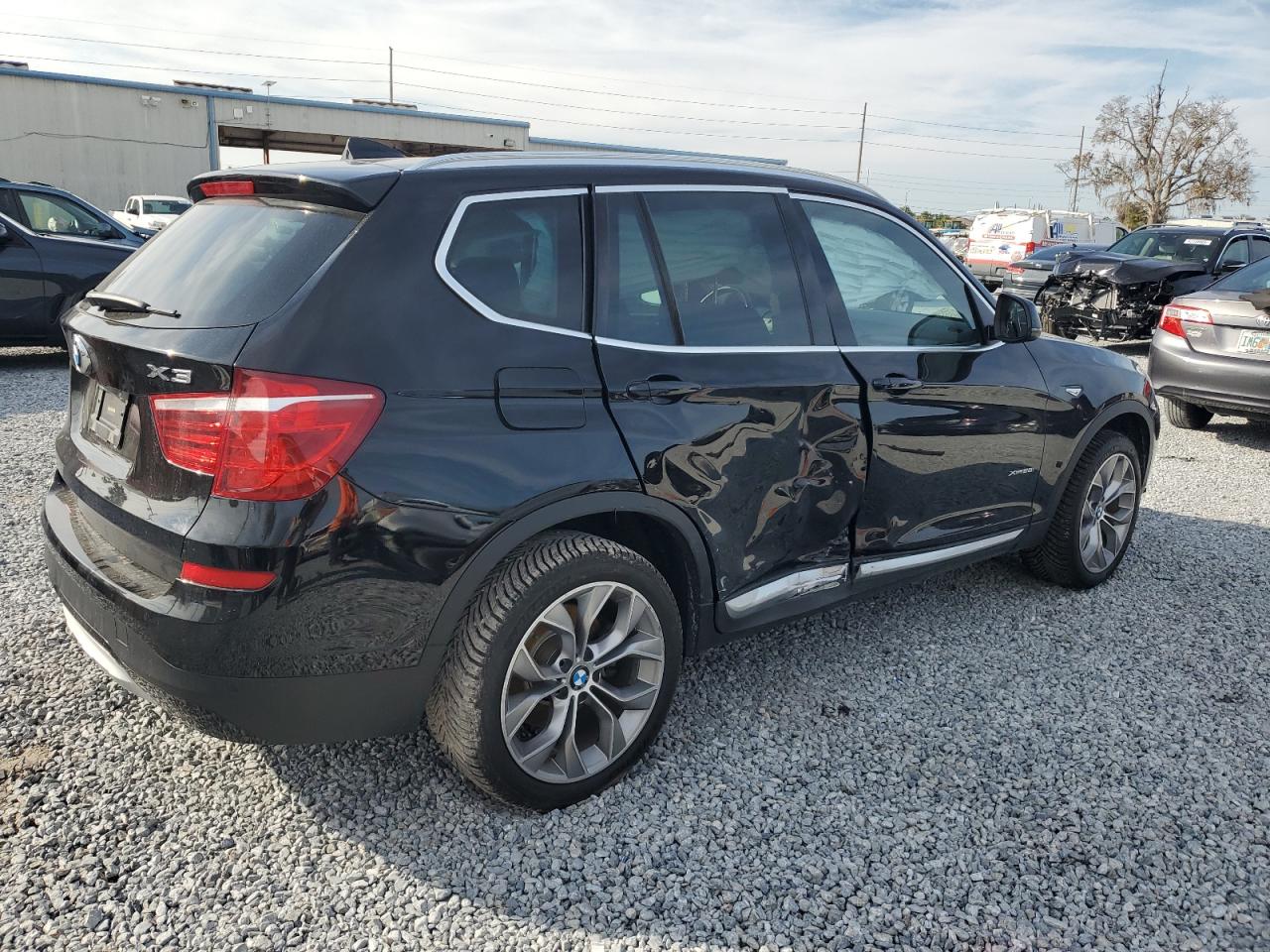 2017 BMW X3 - Image 3