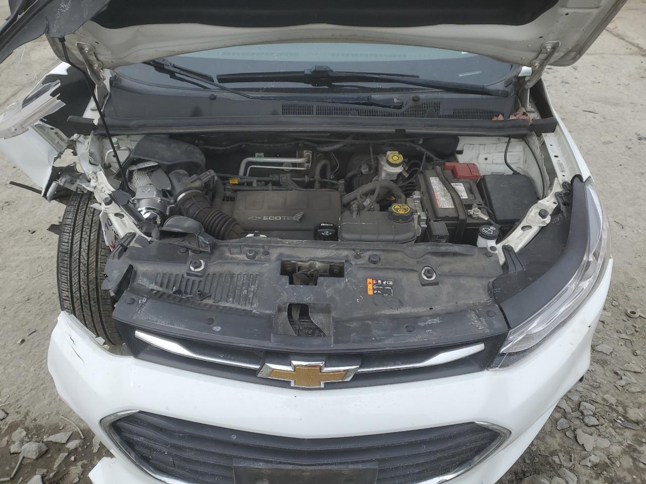 2019 Chevrolet Trax - Image 12