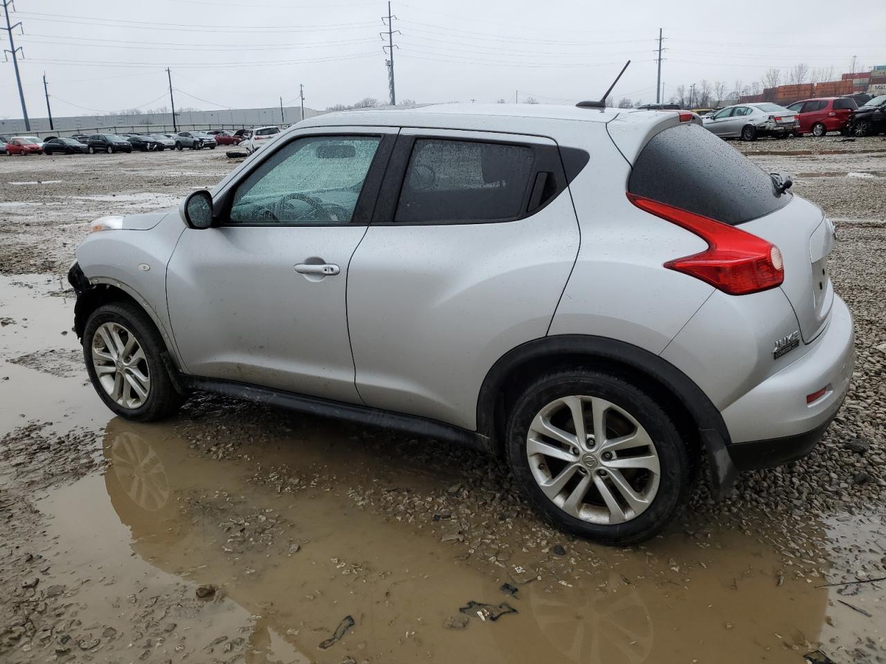 2013 Nissan Juke - Image 2
