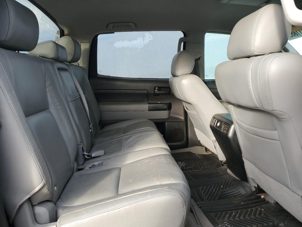 2008 Toyota Tundra - Image 11