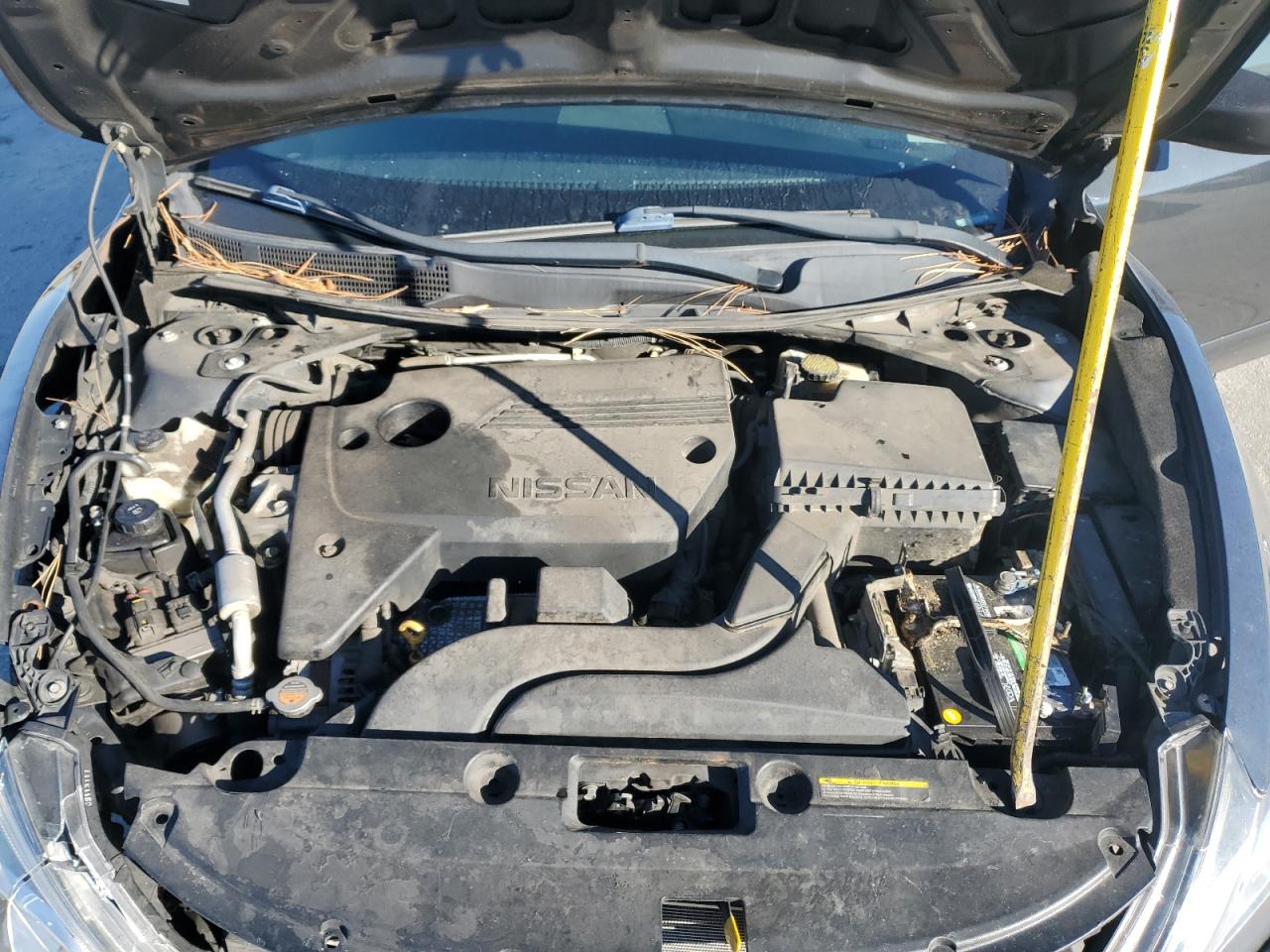 2017 Nissan Altima - Image 12