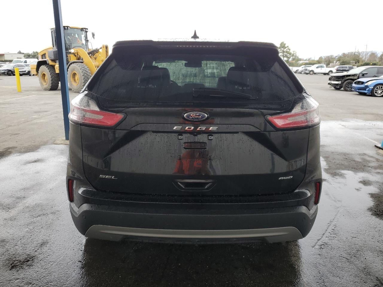 2023 Ford Edge - Image 6