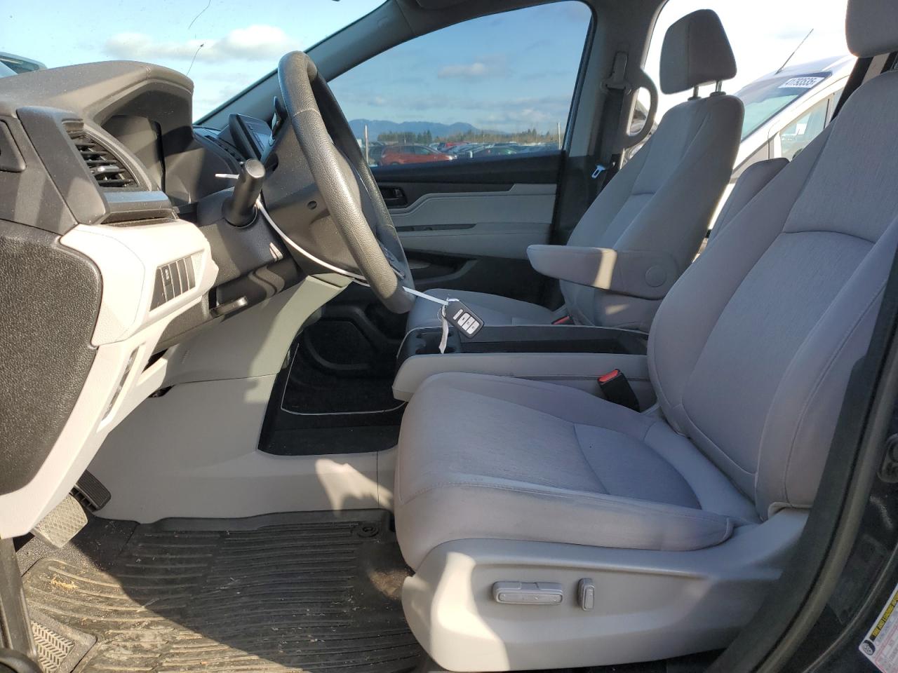 2018 Honda Odyssey - Image 7