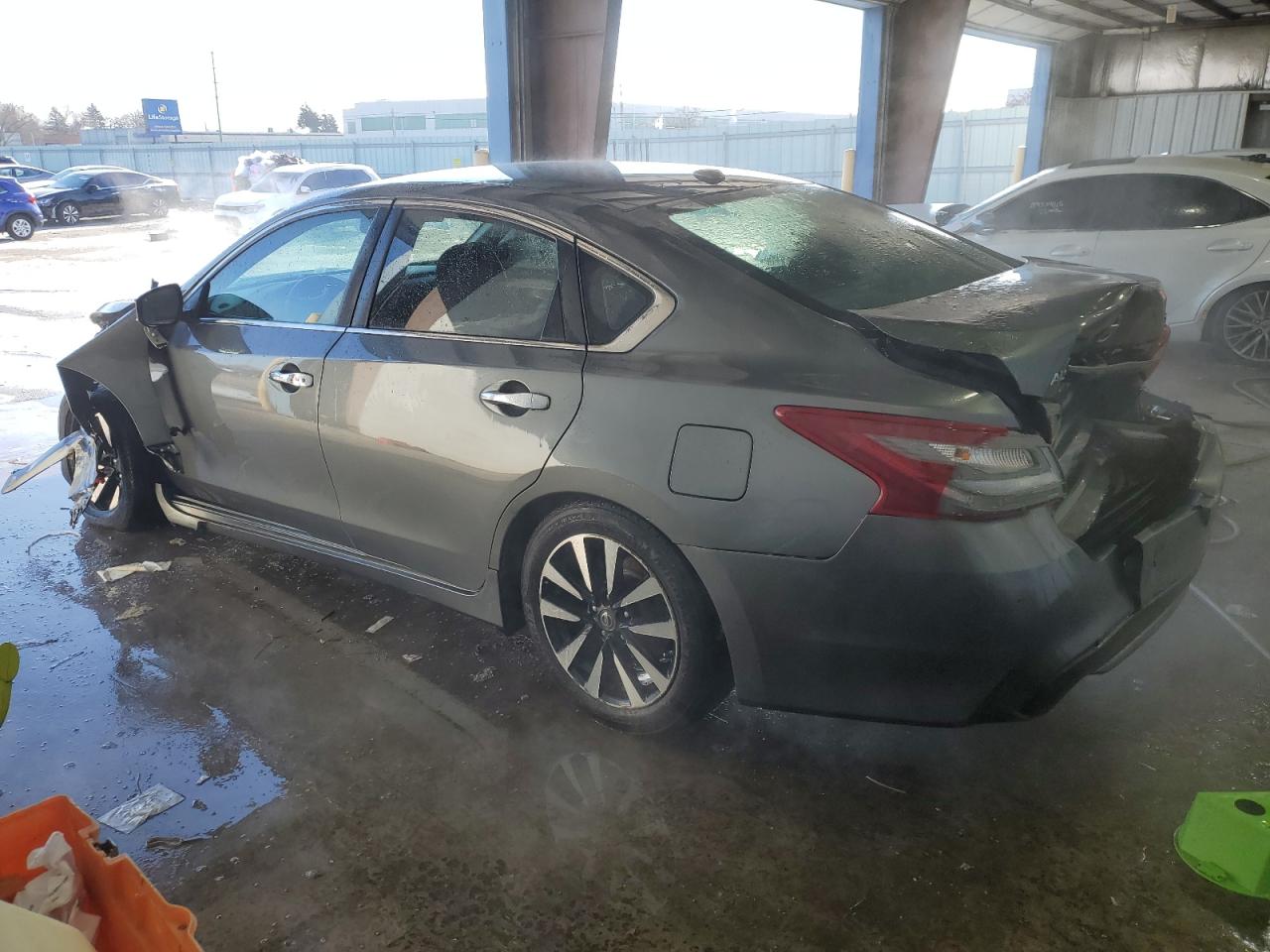 2018 Nissan Altima - Image 2