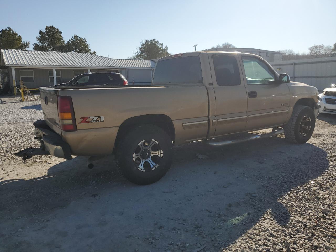 2001 Chevrolet Silverado - Image 3