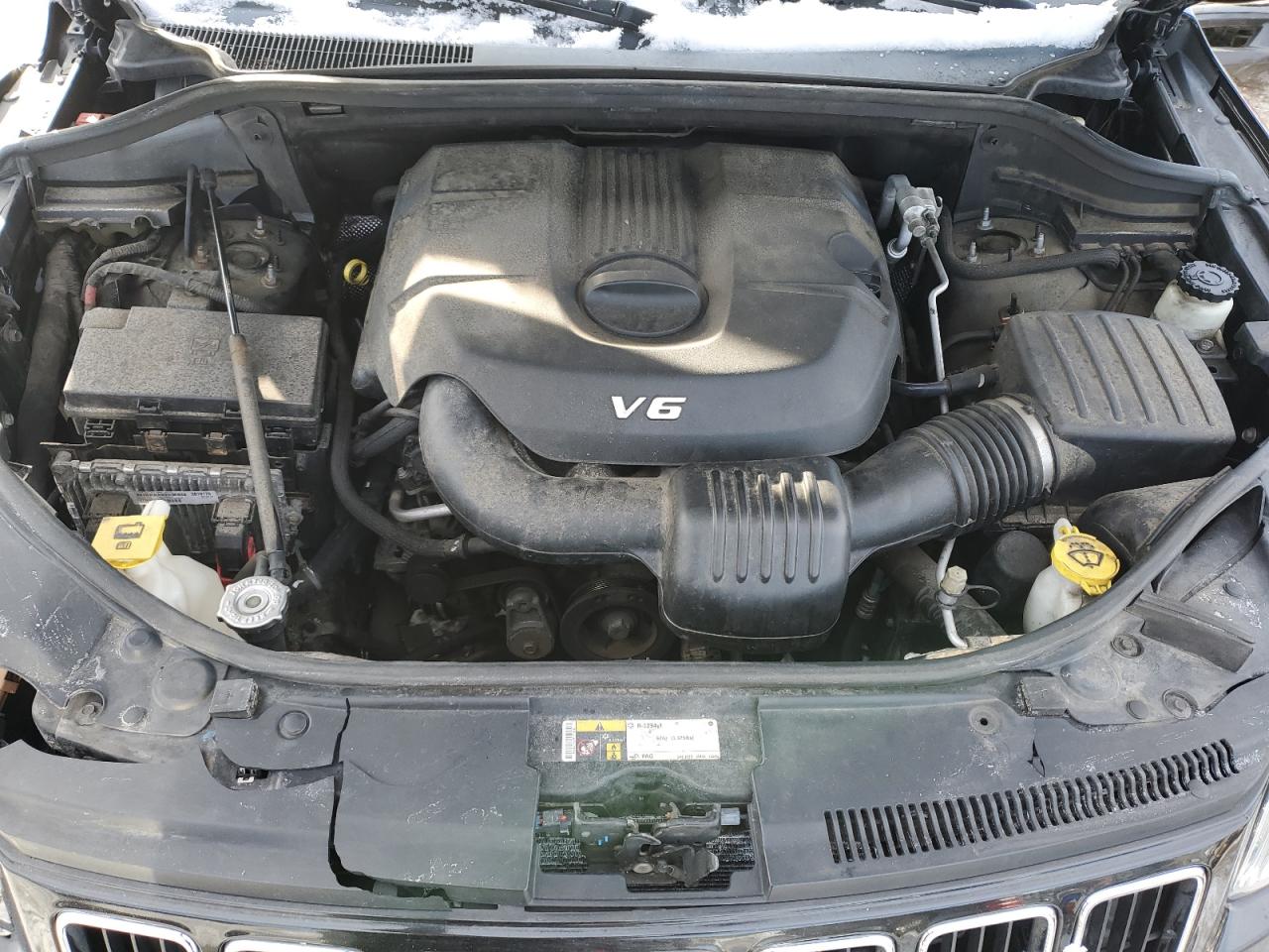 2015 Jeep Grand Cherokee - Image 12