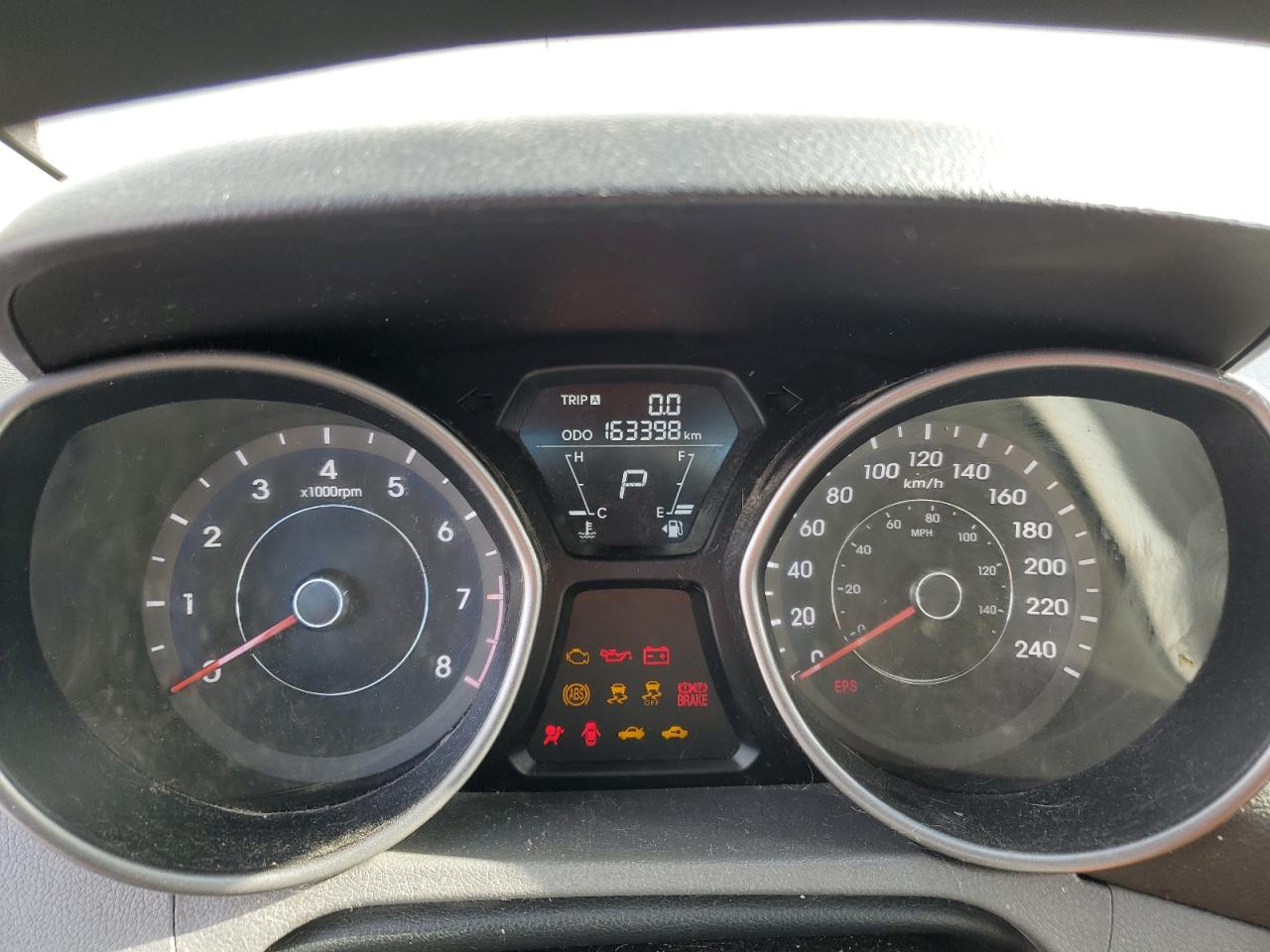 2013 Hyundai Elantra - Image 9