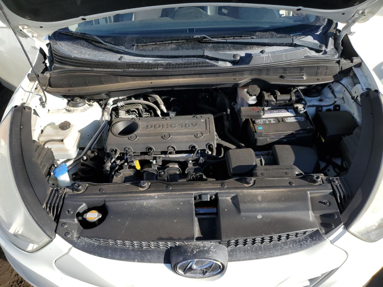 2011 Hyundai Tucson - Image 14