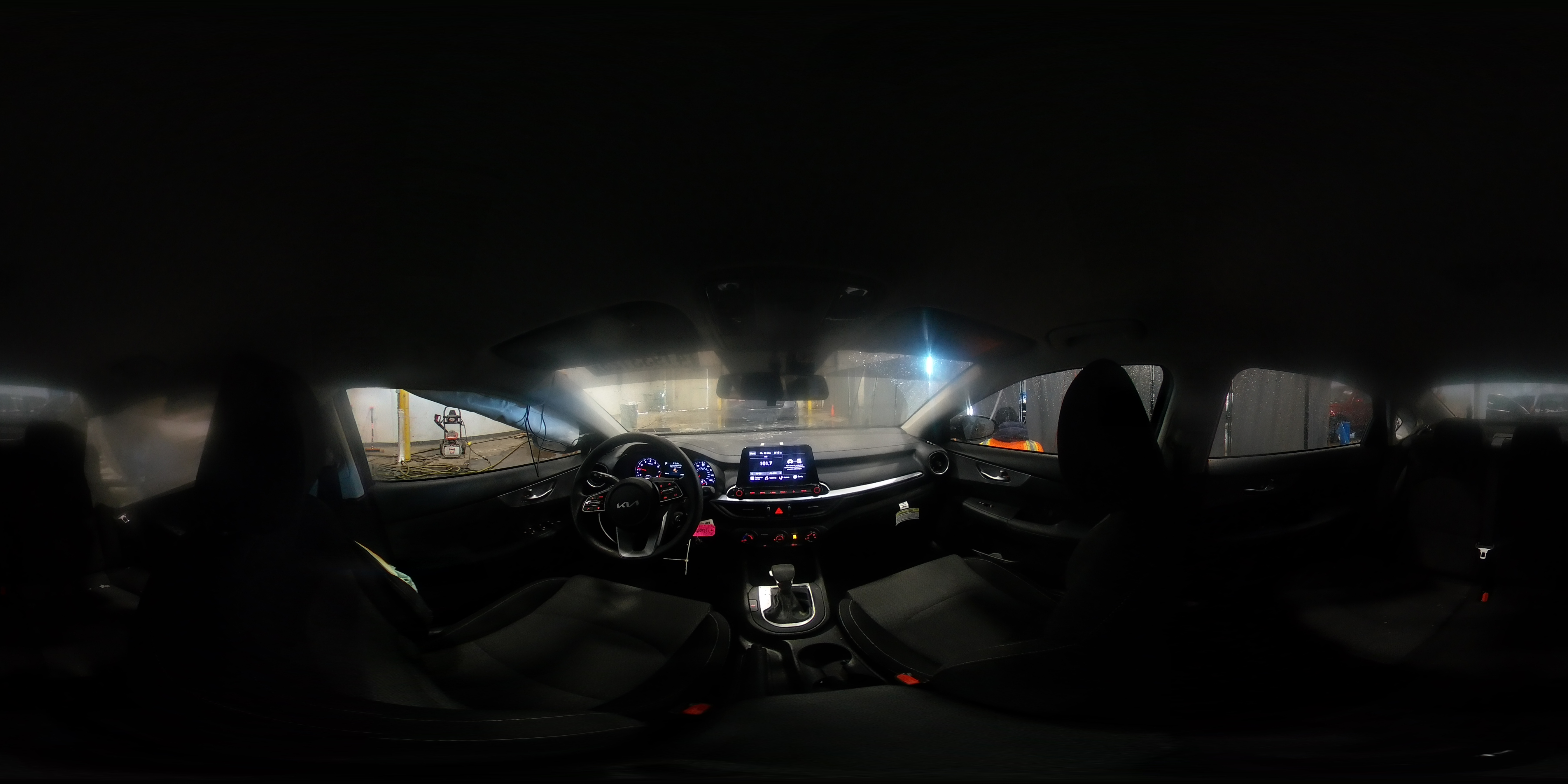 2022 Kia Forte - Image 14