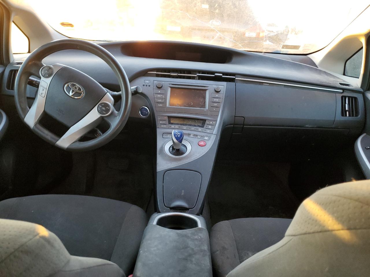 2013 Toyota Prius - Image 8