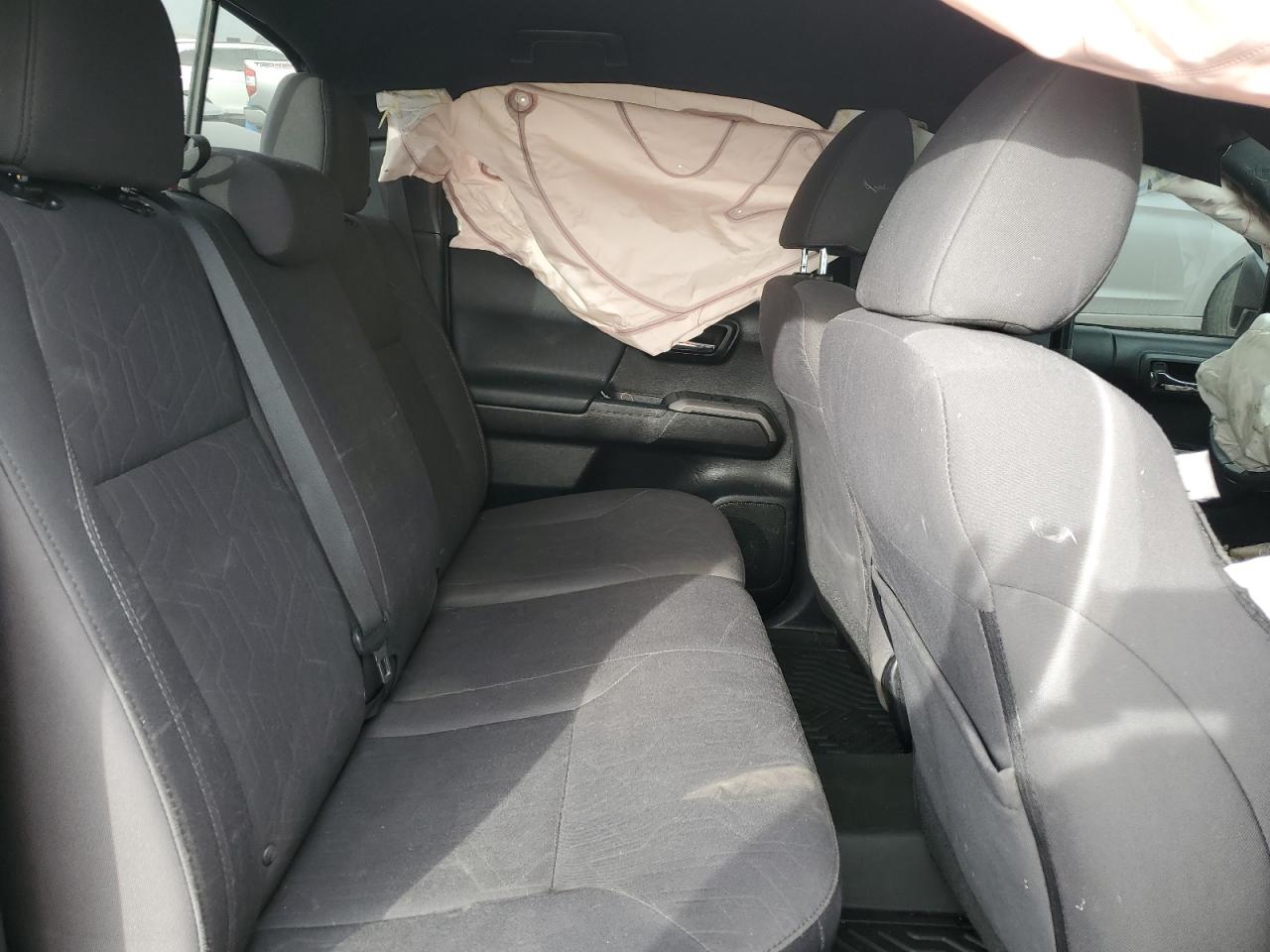 2017 Toyota Tacoma - Image 11